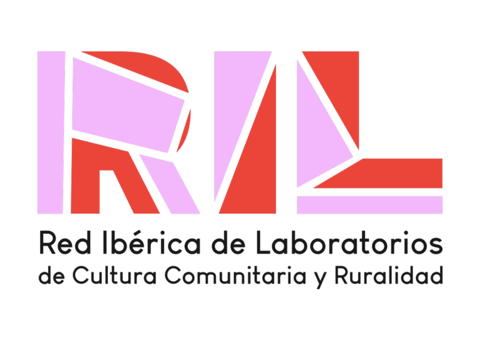 Ya podemos contarte que la semana que viene se publicará la convocatoria para participar en el proyecto de Red Ibérica de Laboratorios de Cultura Comunitaria y Ruralidad, una iniciativa piloto que impulsará la creación de 25 laboratorios en España y Portugal a lo largo de 2026.